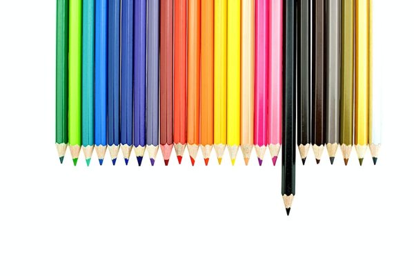 Comment intégrer les principes de la psychologie des couleurs dans la création de sites web pour des entreprises créatives?